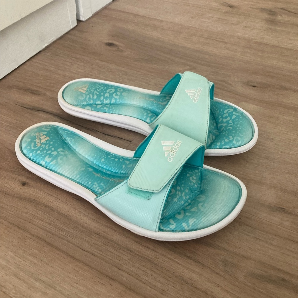 Adidas Light Blue Size 10 Adjustable Sandals